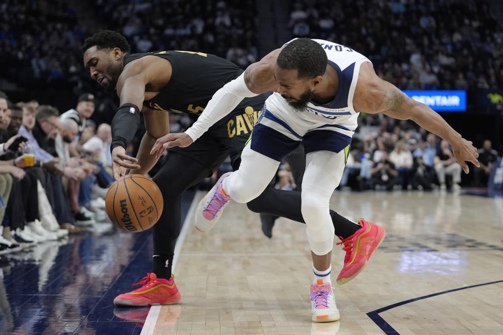 黄友政一直 黄友政一直