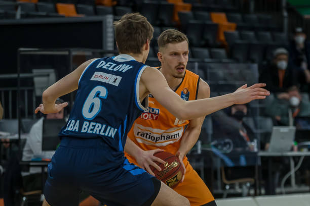 很荣幸加盟 很荣幸加盟